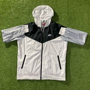 Nike White Black Windbreaker Zip Up Jacket